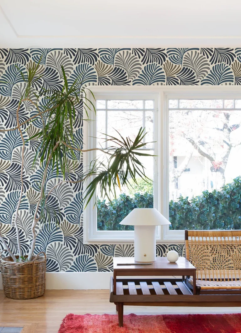 Trousdale Fanning Flora Wallpaper - Dark Blue — Ảnh 3