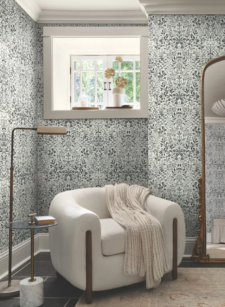 Magnolia Home Garden Terrace Wallpaper - White/Black — Image 4