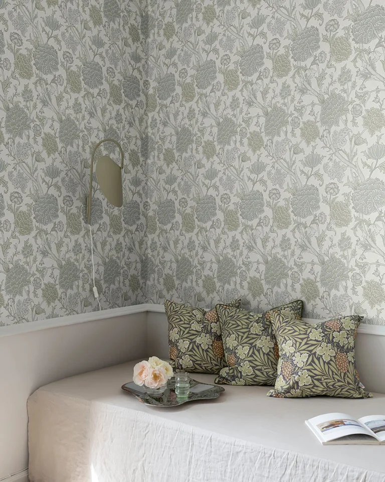Cray Floral Trail Wallpaper - Light Green — Ảnh 3
