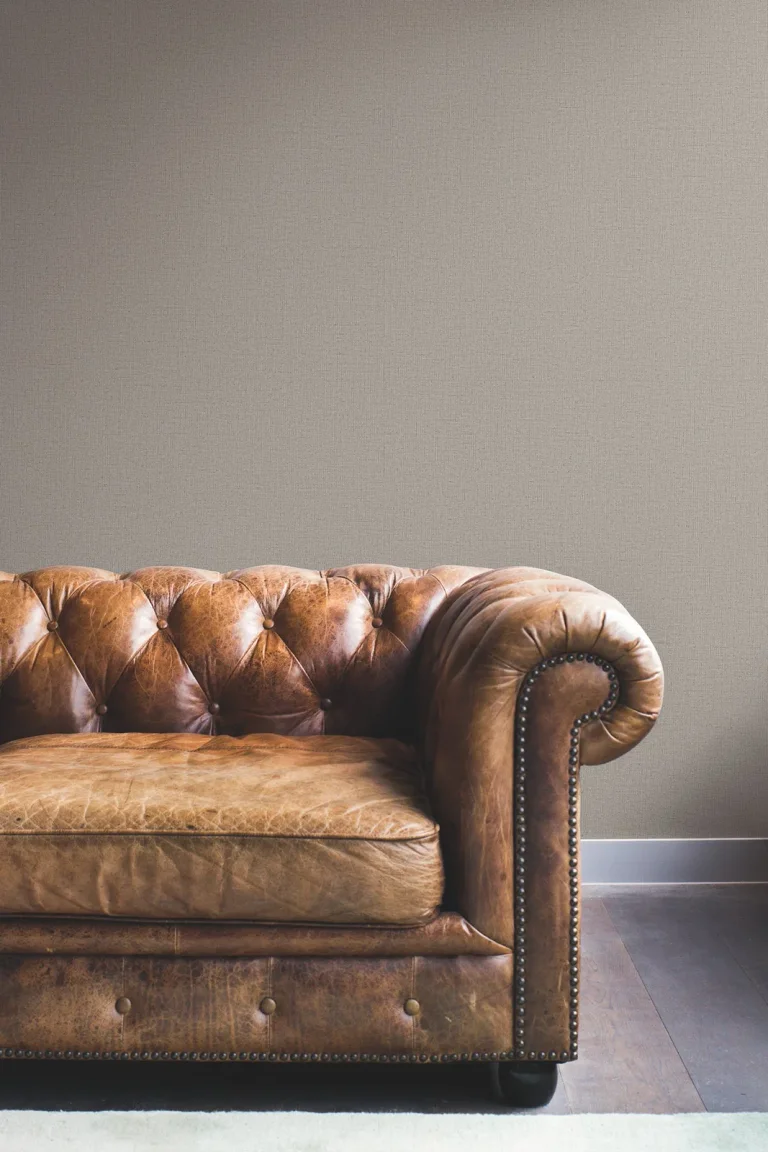 Ronald Redding Rugged Linen Wallpaper - Sequoia — Image 4