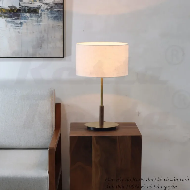 Đèn bàn Resta 44 - Màu đỏ — Ảnh 2