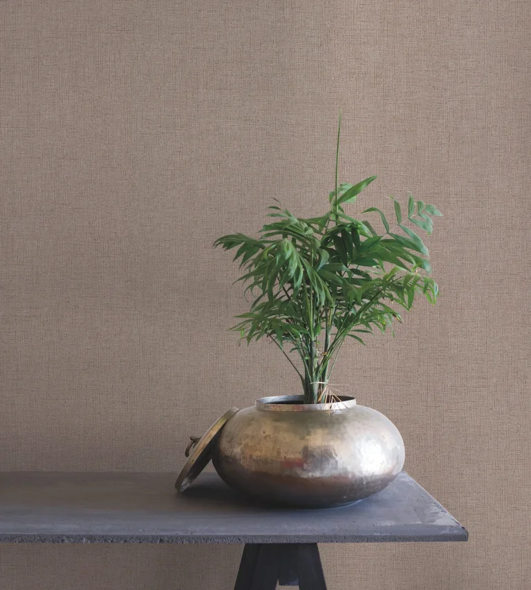 Ronald Redding Rugged Linen Wallpaper - Sequoia — Image 5