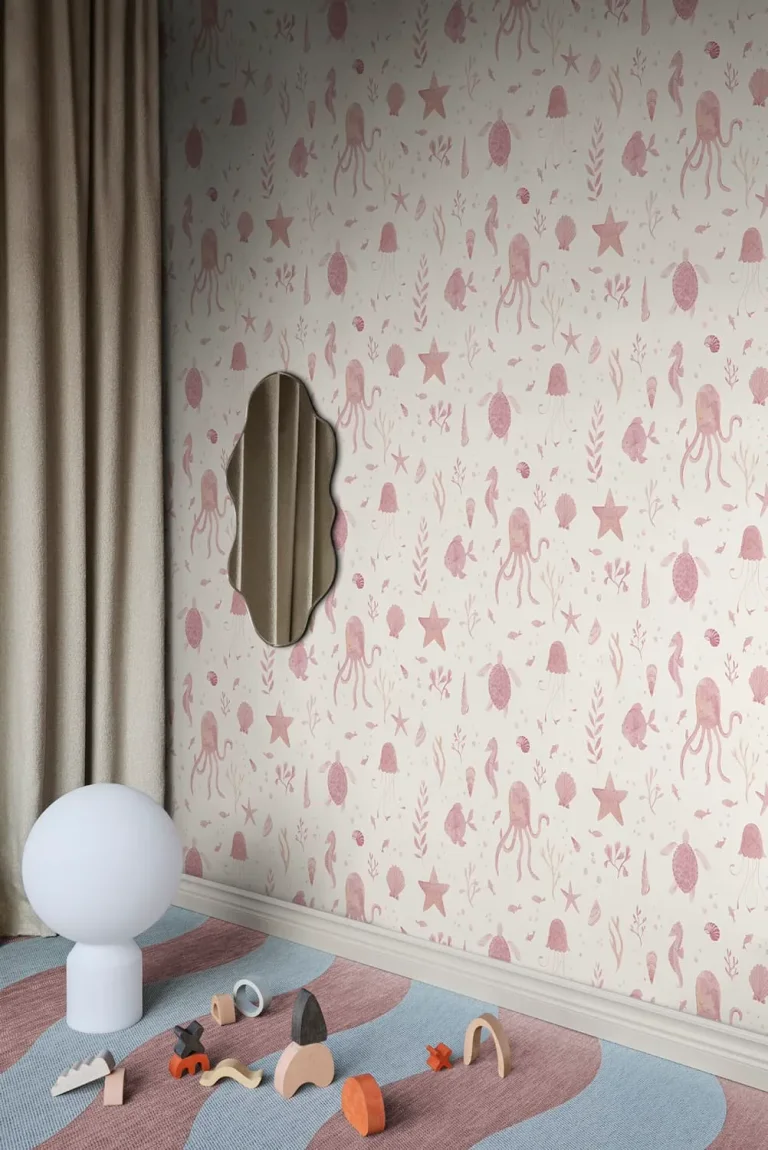 Della Pink — Image 2