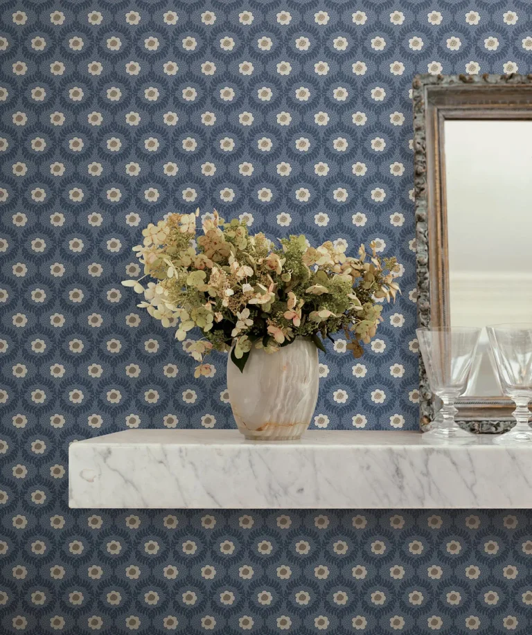 Rifle Paper Co. Emma Wallpaper - Navy — Image 5