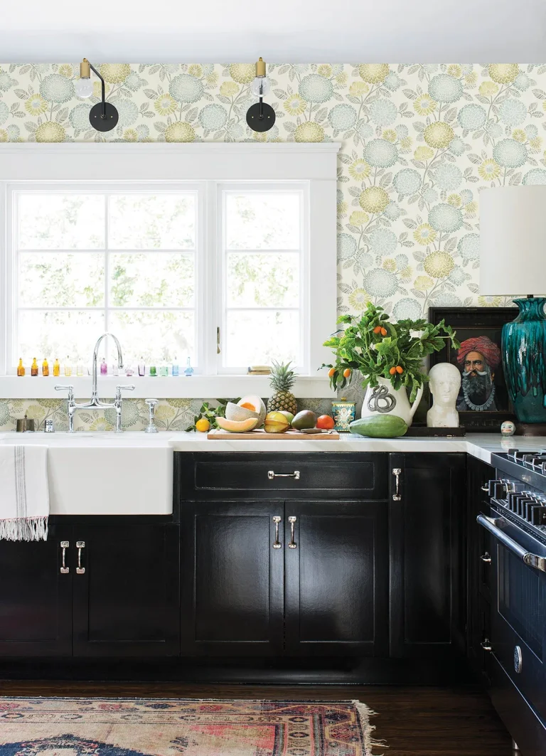 Chesapeake Zalipie Floral Trail Wallpaper - Lime — Ảnh 3