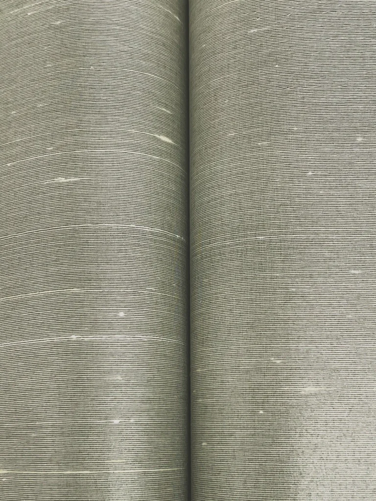 Ronald Redding Silk Road Wallpaper - Dove — Ảnh 3