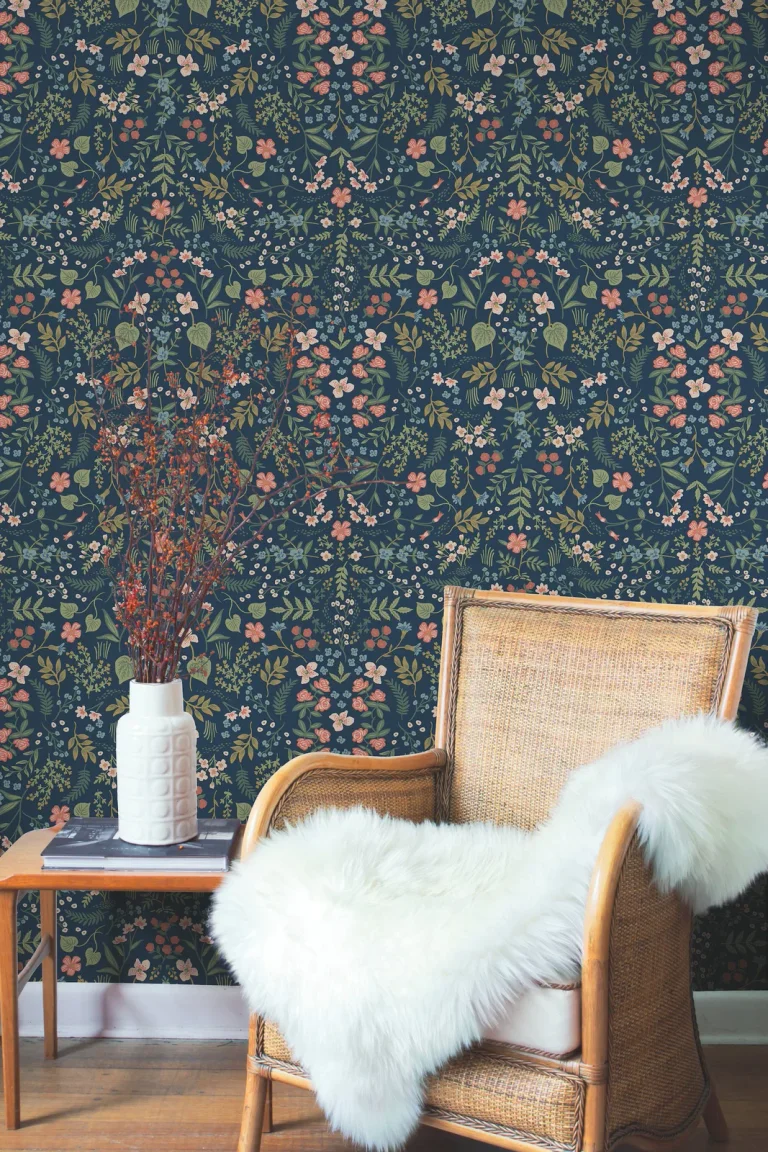 Rifle Paper Co. Wildwood Wallpaper - Navy — Ảnh 2