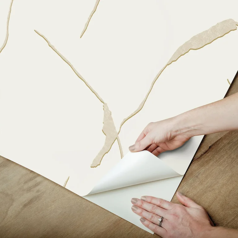 Nikki Chu Ivory Coast Peel and Stick Wallpaper - Caramel & Gold — Ảnh 6