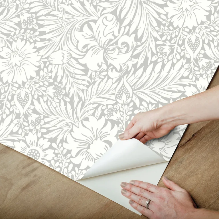 Erin & Ben Modern Acanthus Peel and Stick Wallpaper - Mist — Image 8