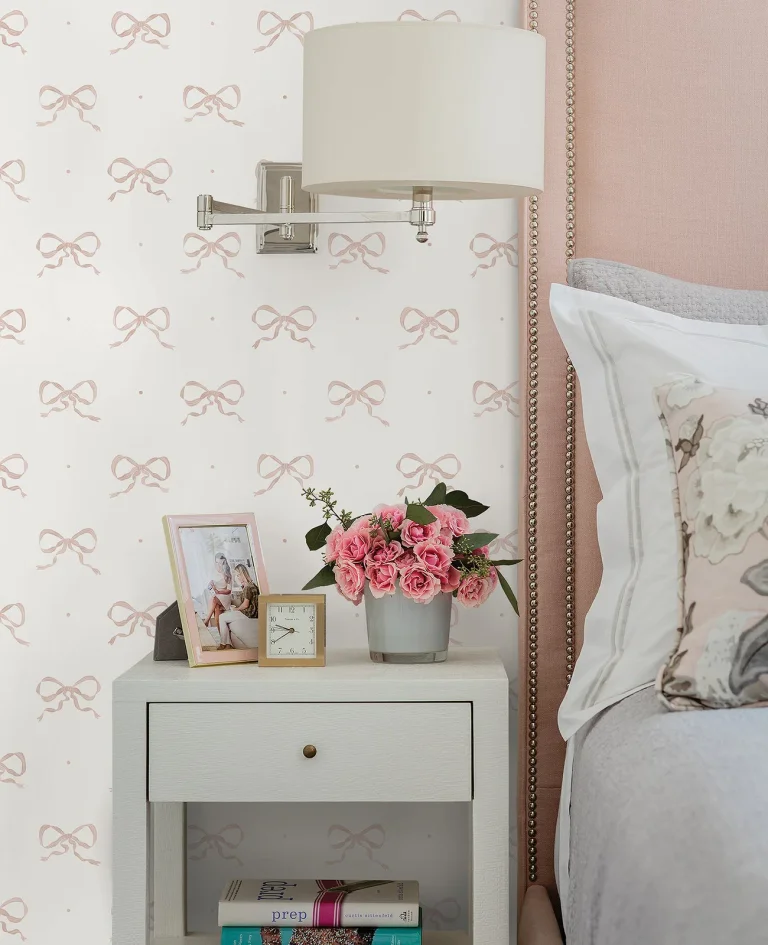 Emma Large Bow Wallpaper - Petal — Image 6