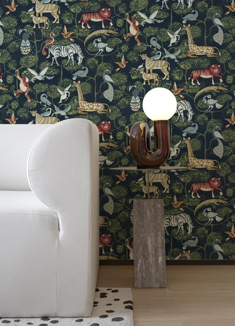 Rigby Jungle Animals Wallpaper - Navy — Ảnh 4