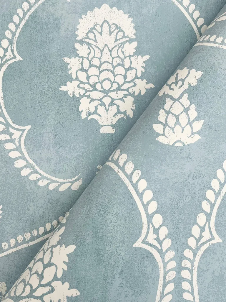 Ronald Redding Royal Damask Wallpaper - Blue — Ảnh 3