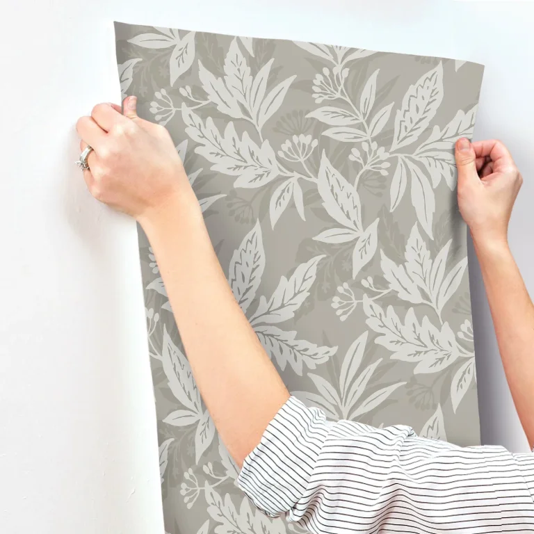 Anita Woodland Floral Wallpaper - Pewter — Ảnh 3