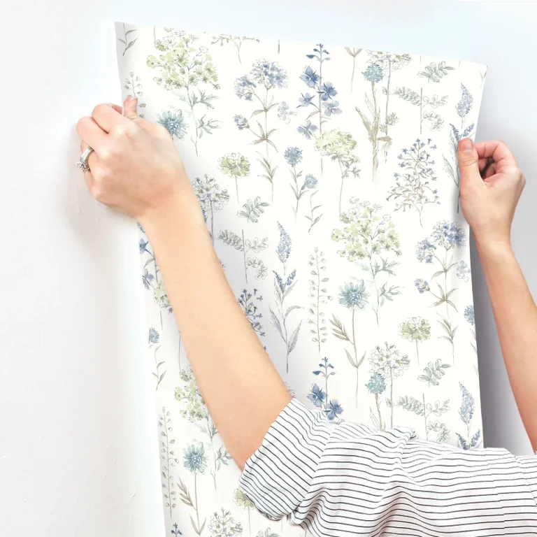 Chesapeake Bergamot Wildflower Wallpaper - Sea Green — Image 4