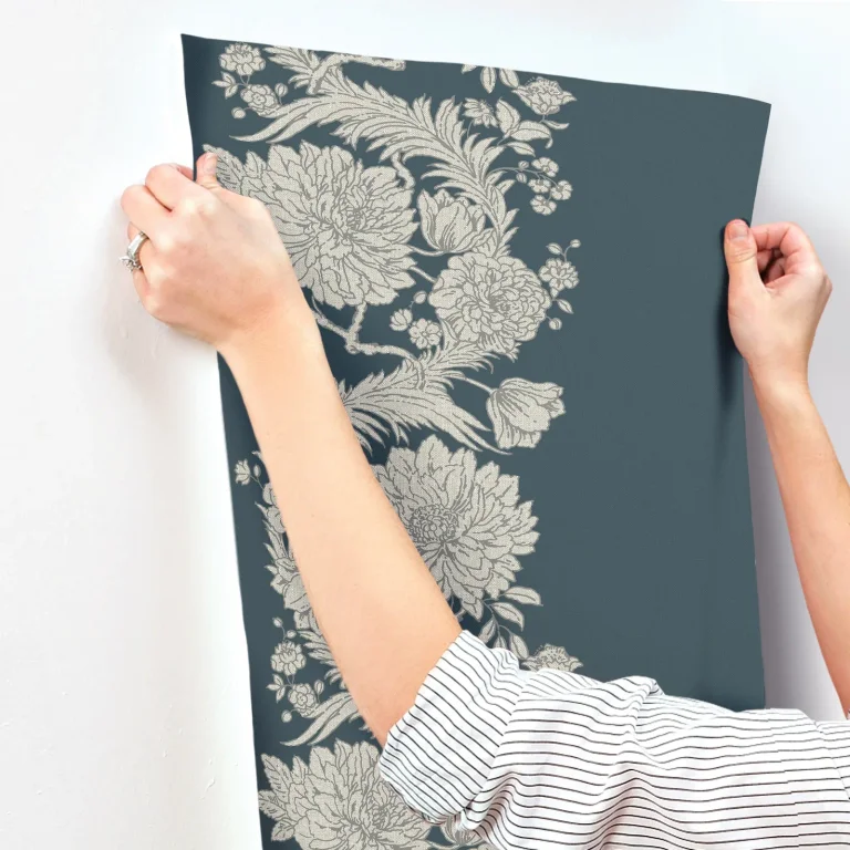 Chris Loves Julia Gisela Floral Columns Wallpaper - Blue — Ảnh 2