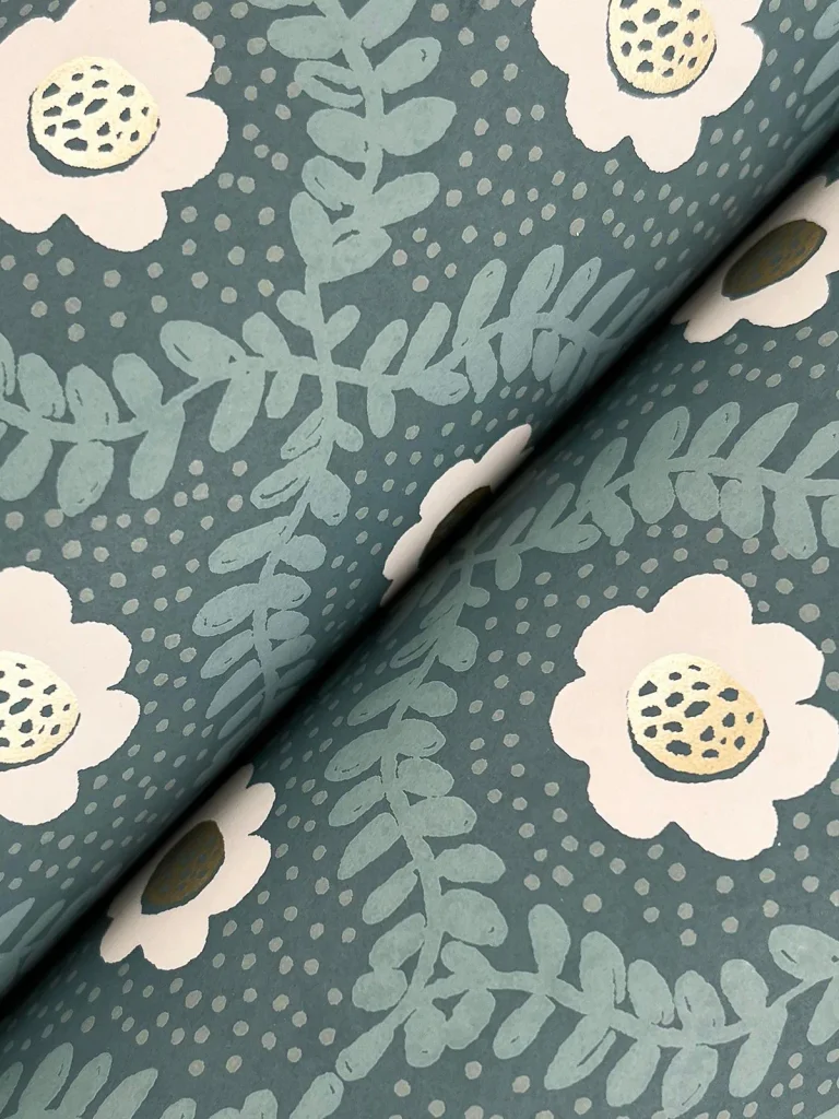 Rifle Paper Co. Emma Wallpaper - Slate — Ảnh 2