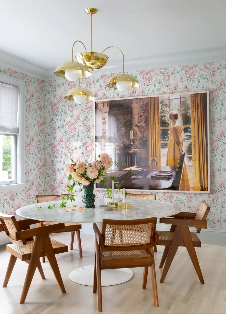 Mariell Dragonfly Wallpaper - Pink