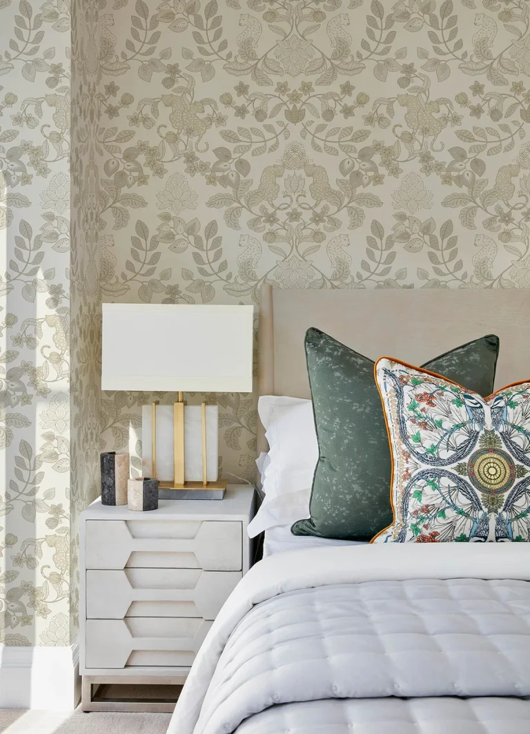 Getty Jungle Damask Wallpaper - Cream — Ảnh 4