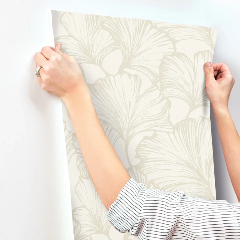 Kyoto Ginkgo Leaf Wallpaper - Pearl — Image 6