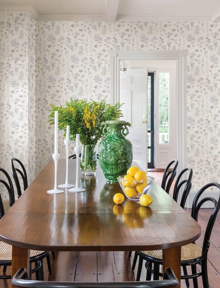 Chesapeake Bergamot Wildflower Wallpaper - Lavender — Image 5