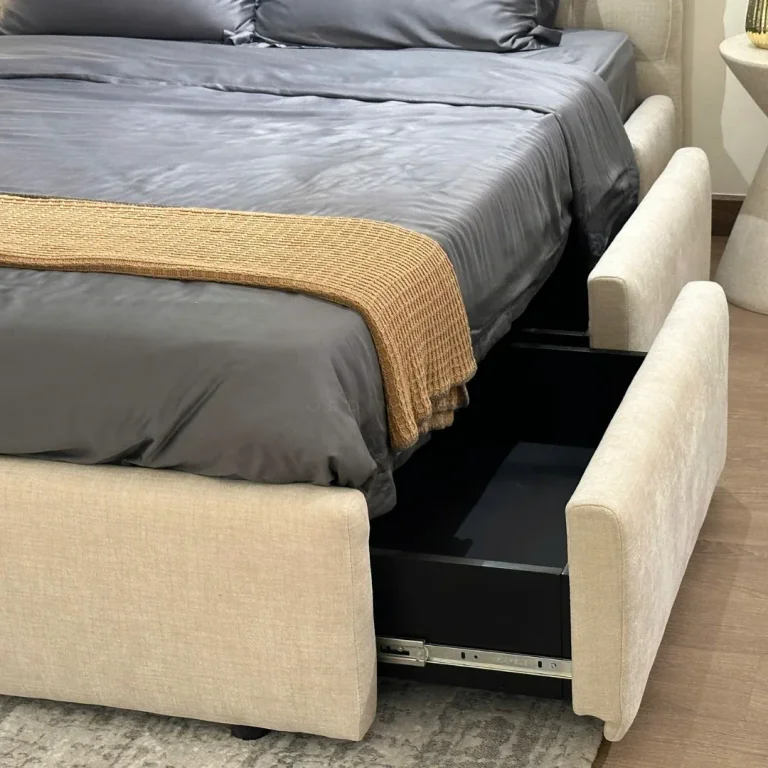 RANDI BED - SAMPLE SALE — Ảnh 9