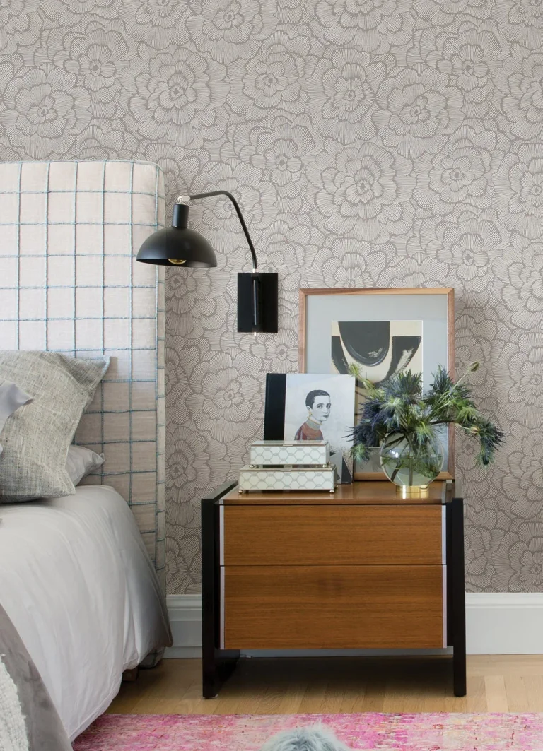 Periwinkle Textured Floral Wallpaper - Sterling — Image 3