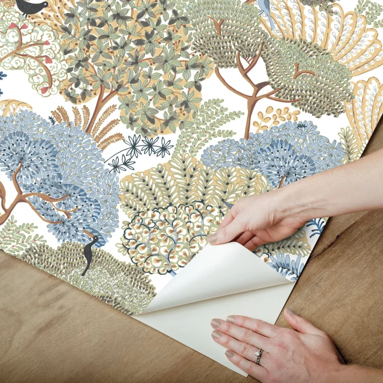 Everbloom Forest Botanical Peel and Stick Wallpaper - Butter — Ảnh 3
