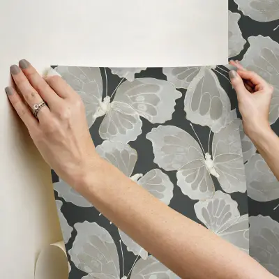 Monarch Peel and Stick Wallpaper - Black/Gold