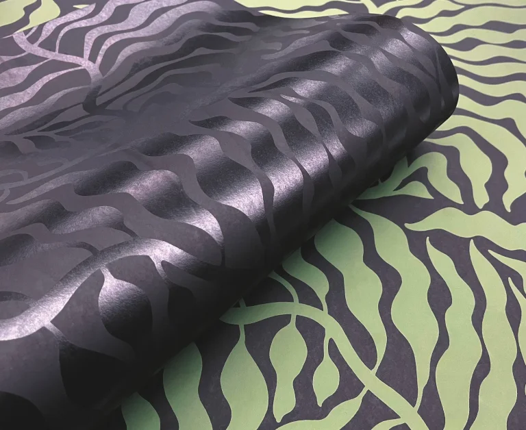 Fern Fronds Wallpaper - Black — Image 3