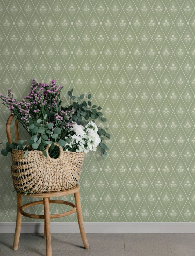 Alma Diamond Floral Wallpaper - Moss — Image 5