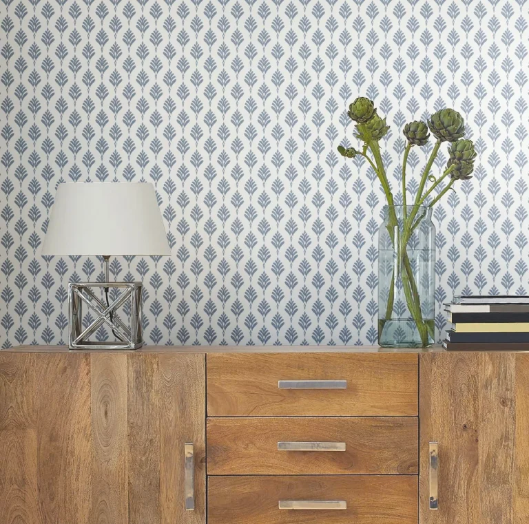 French Scallop Wallpaper - Chambray — Image 3