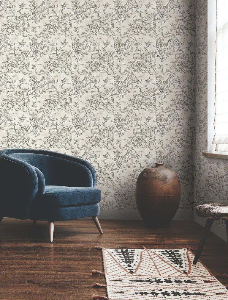 Orly Tigers Wallpaper - White/Charcoal — Image 2