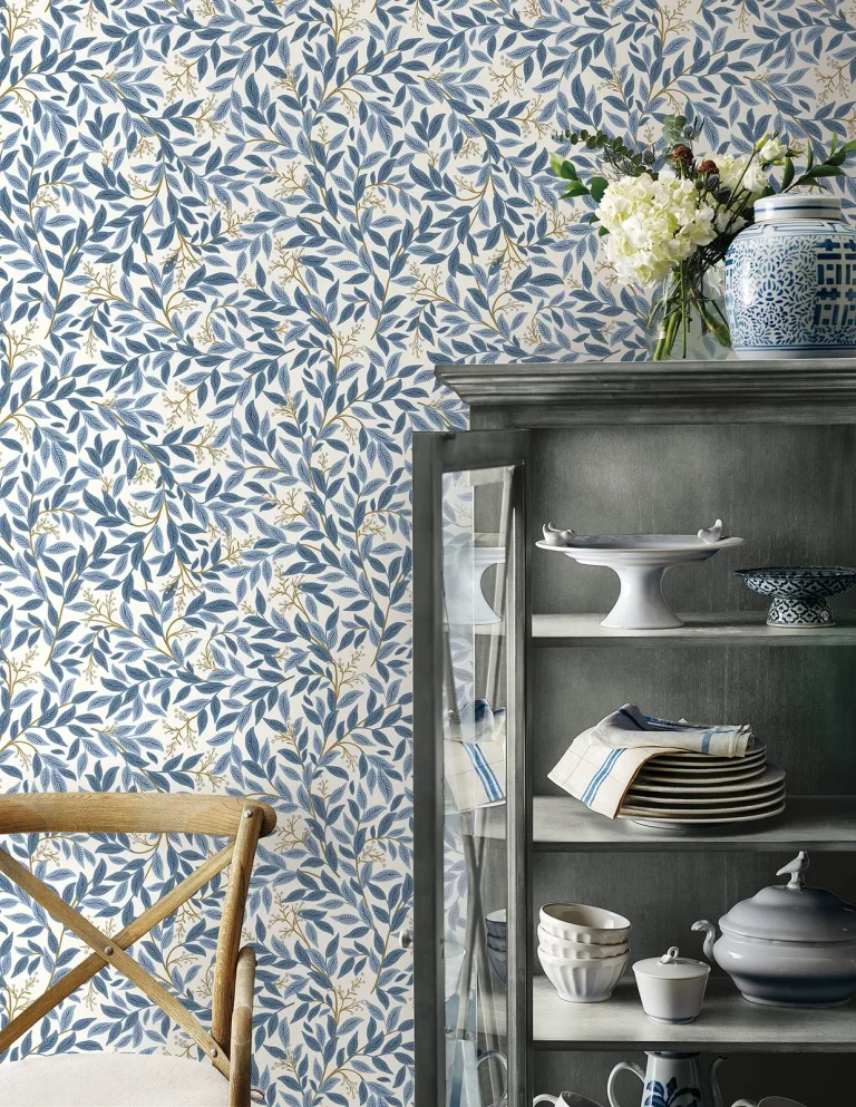 Rifle Paper Co. Willowberry Peel and Stick Wallpaper - Blue & White — Ảnh 4