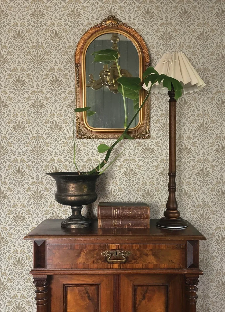 Chris Loves Julia Woodbury Floral Damask Wallpaper - Brown — Ảnh 2