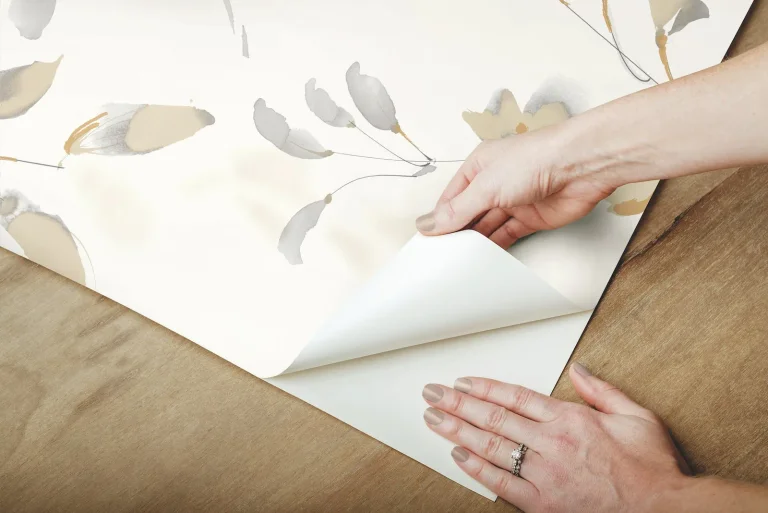 Candice Olson Linden Flower Peel and Stick Wallpaper - Soft Neutral — Image 4