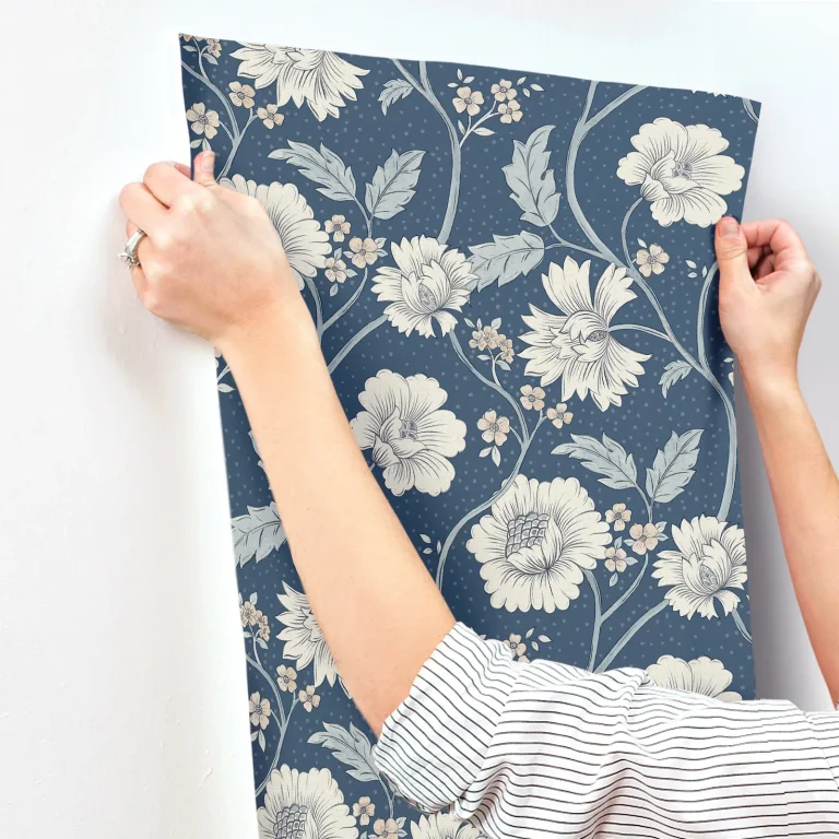 Chesapeake Hazel Floral Trail Wallpaper - Navy — Ảnh 7