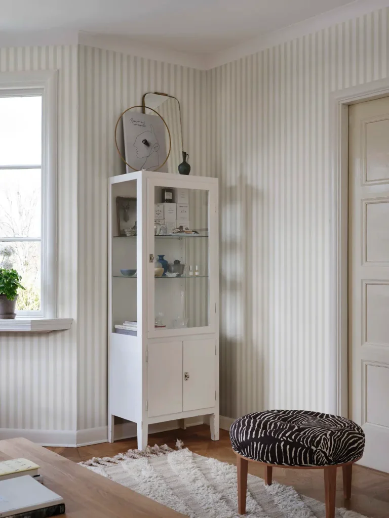 Gustav Light Green — Image 2