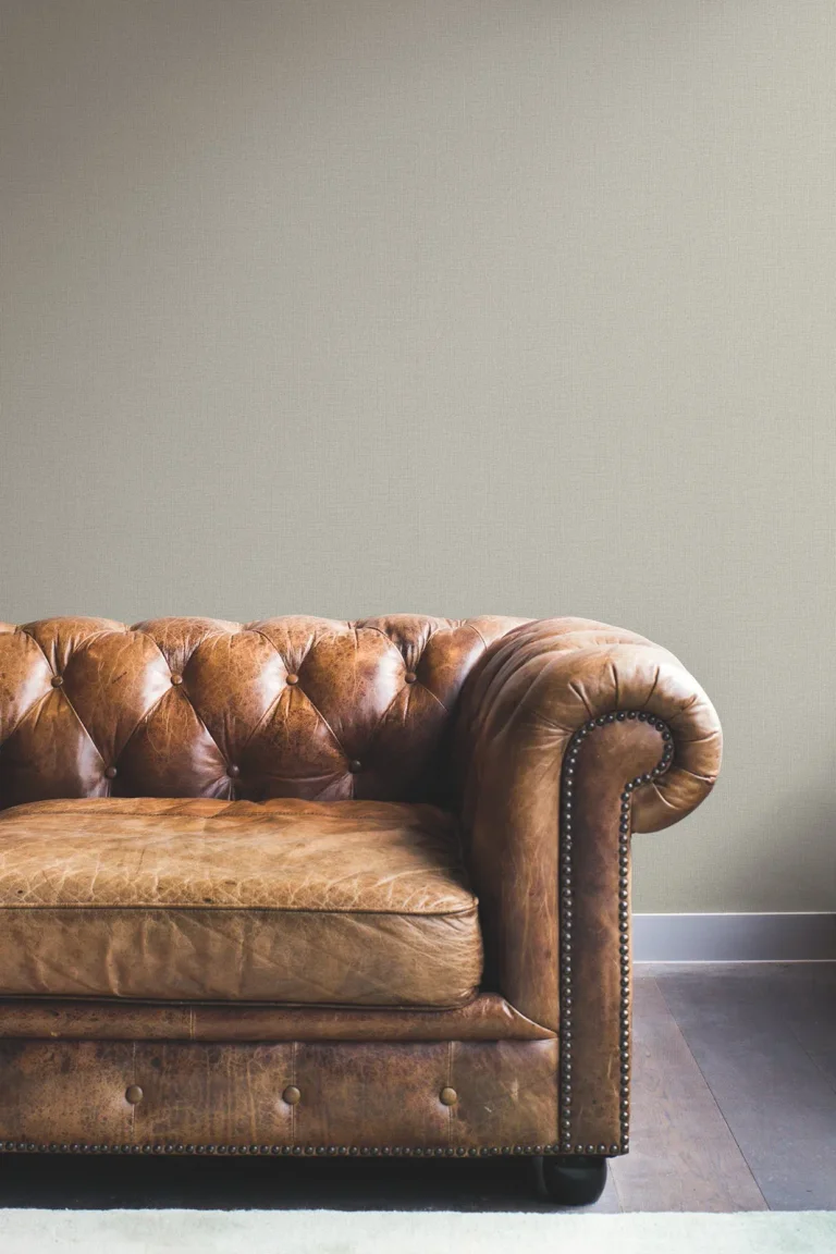 Ronald Redding Rugged Linen Wallpaper - Powder Sand — Image 7