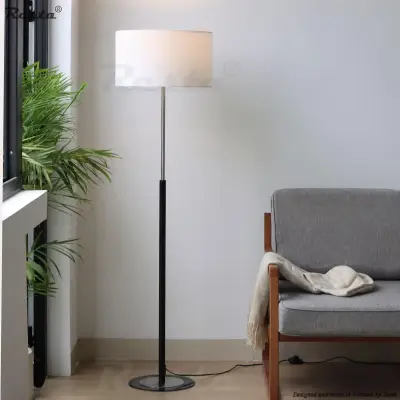 Resta 02 floor lamp — Salt and pepper