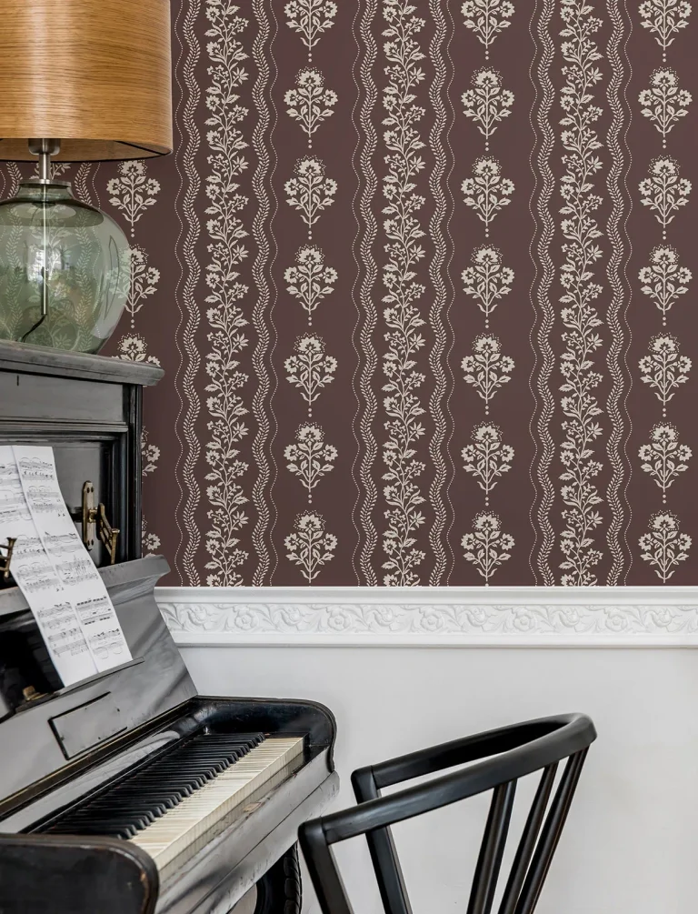 Chesapeake Lenea Floral Stripe Wallpaper - Burgundy — Ảnh 3