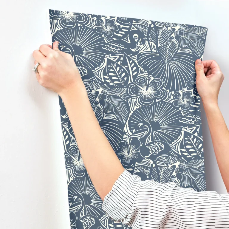 Idalia Floral Flamingo Wallpaper - Navy — Ảnh 7