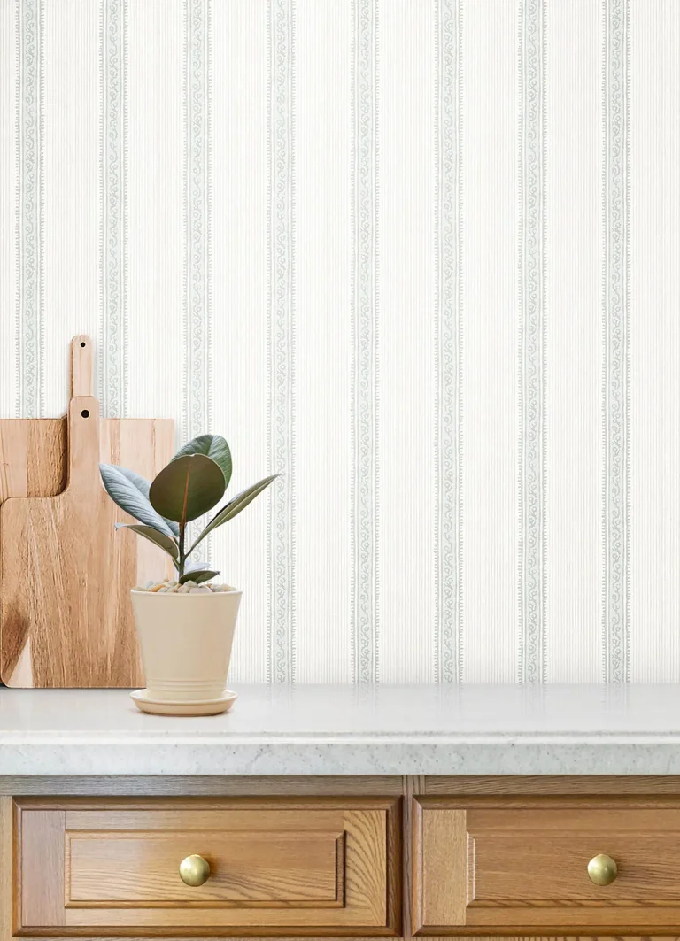 Chesapeake Mandevilla Vine Stripe Wallpaper - Light Blue — Ảnh 3