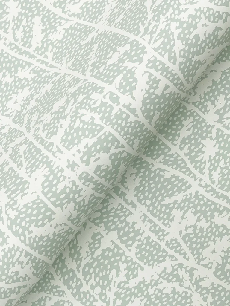 Layton Climbing Vines Wallpaper - Green