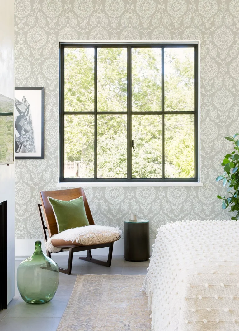 Chesapeake Helm Damask Floral Medallion Wallpaper - Taupe — Ảnh 2
