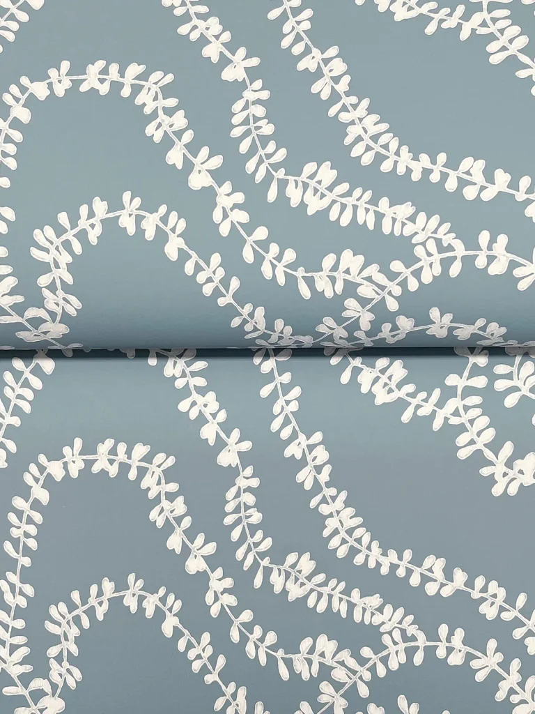 Ronald Redding String of Pearls Vine Wallpaper - Denim — Ảnh 6