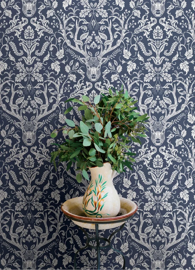 Chesapeake Kiwassa Antler Damask Wallpaper - Navy — Ảnh 3