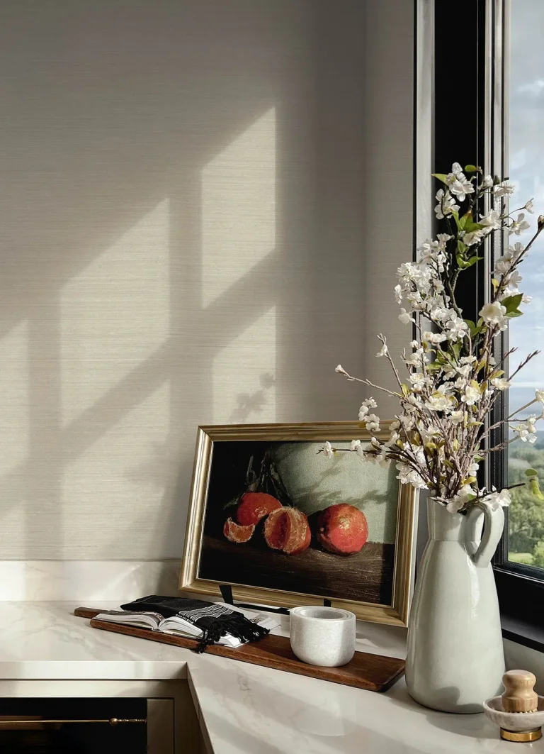 Chris Loves Julia Mycroft Grasscloth Wallpaper - Pearl — Ảnh 5