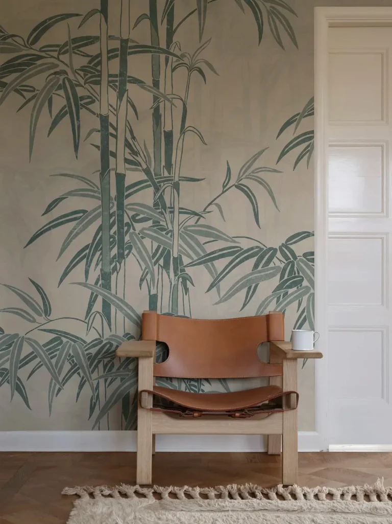 Leon Mural, Blue — Ảnh 3