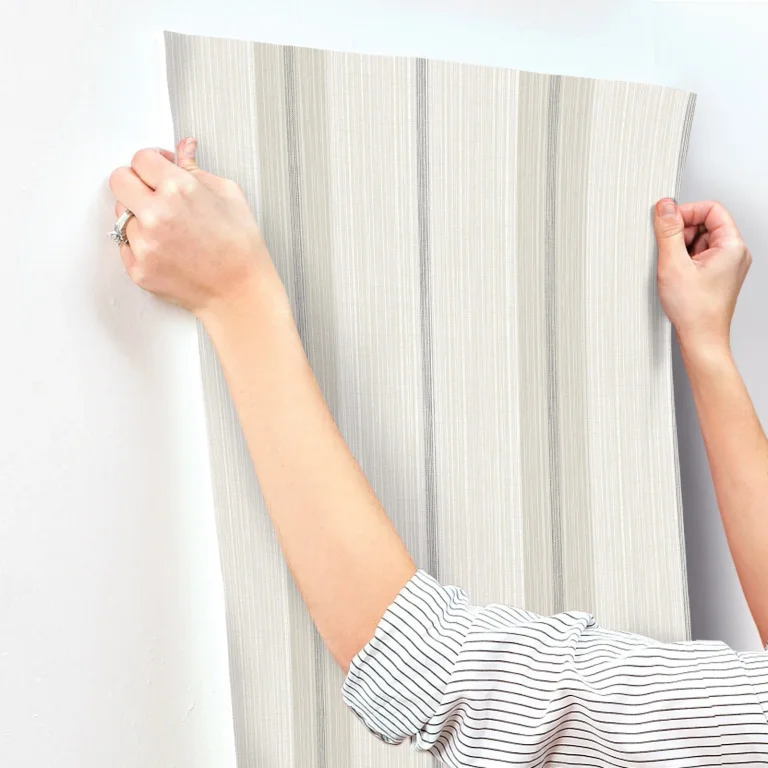 Chris Loves Julia Ames Linen Stripe Wallpaper - Grey — Ảnh 5