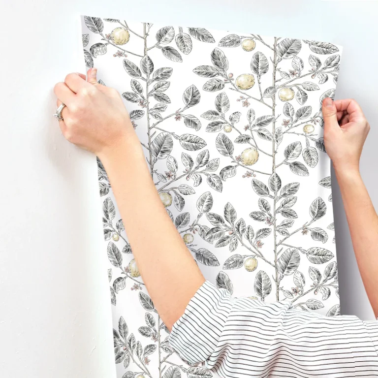 Limoncello Toile Wallpaper - Black — Image 5